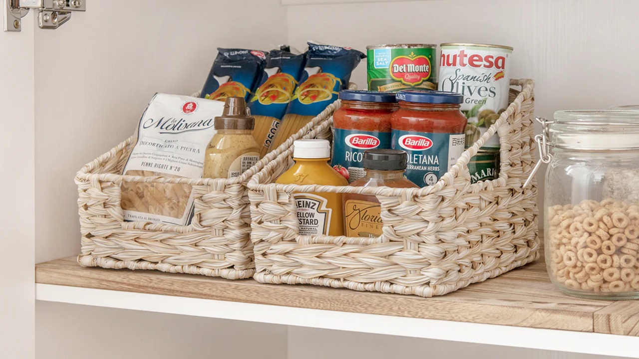 Maximizing Space: Smart Storage Hacks with Granny Says Wicker Baskets